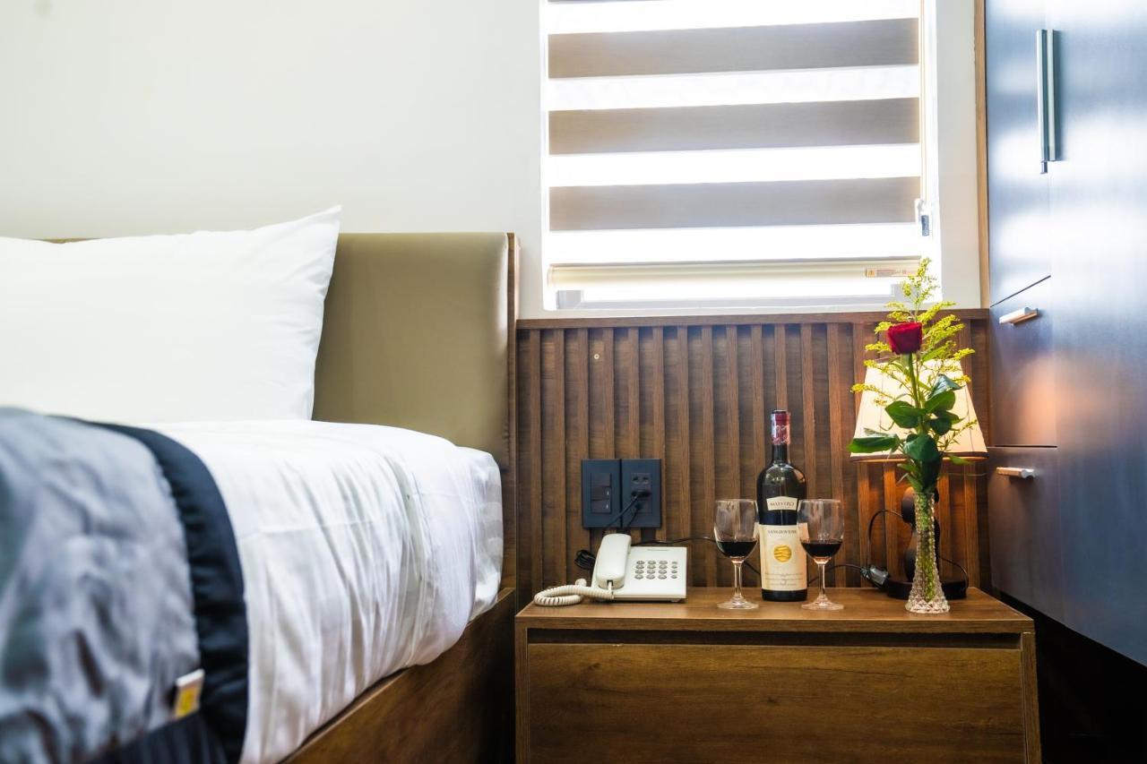 Rose Hotel Quang Binh ドンホイ エクステリア 写真