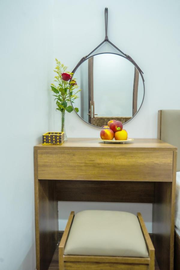Rose Hotel Quang Binh ドンホイ エクステリア 写真