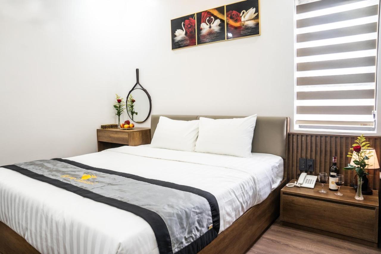 Rose Hotel Quang Binh ドンホイ エクステリア 写真